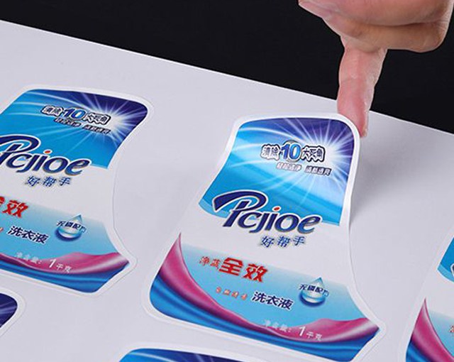Báo giá in decal giá rẻ theo yêu&nbsp;cầu